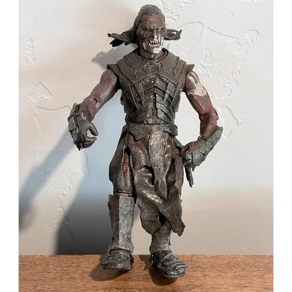 Vintage The Lord of The Rings: Lurtz Action Figure 7" Tall  2002